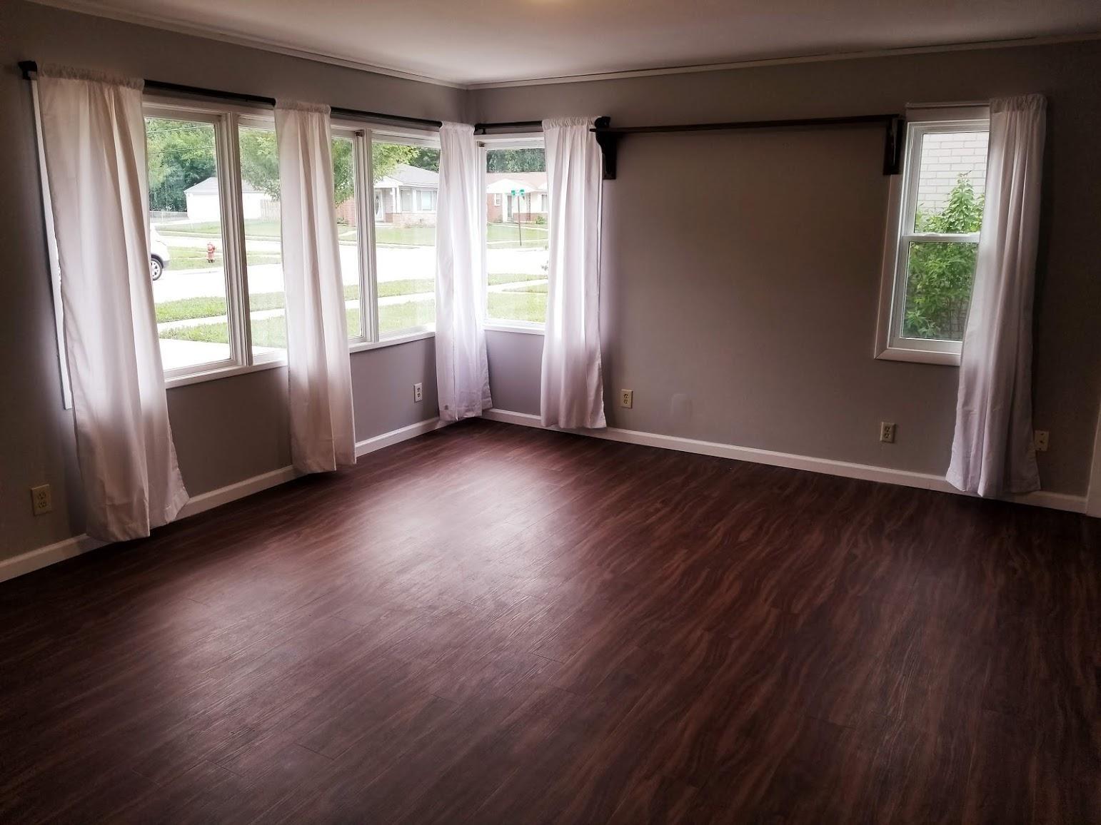 living room - 336 Huntley Ave