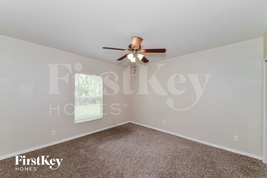 Building Photo - 2598 N Salford Blvd