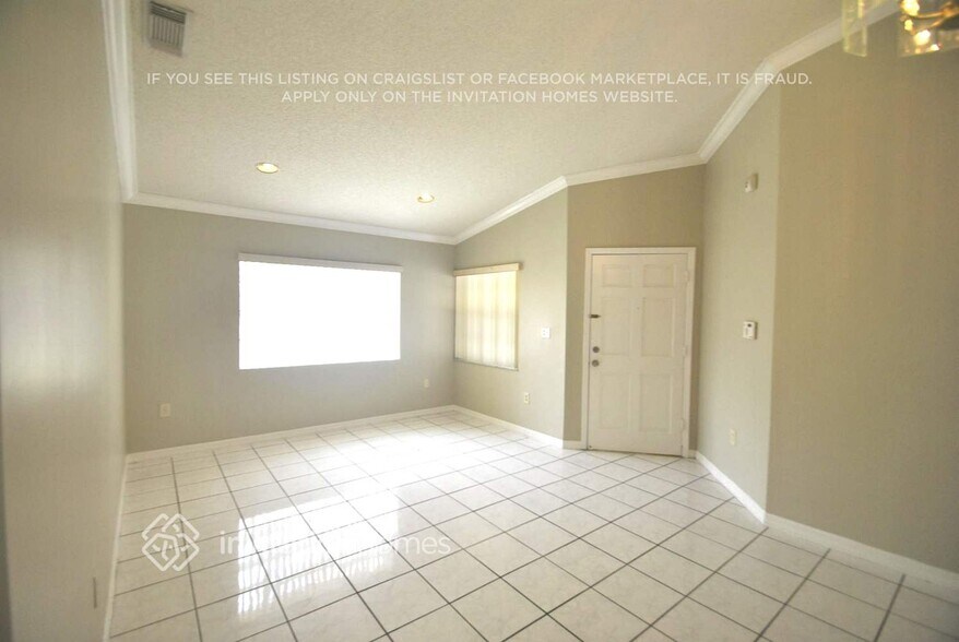 Building Photo - 17680 SW 4th Ct