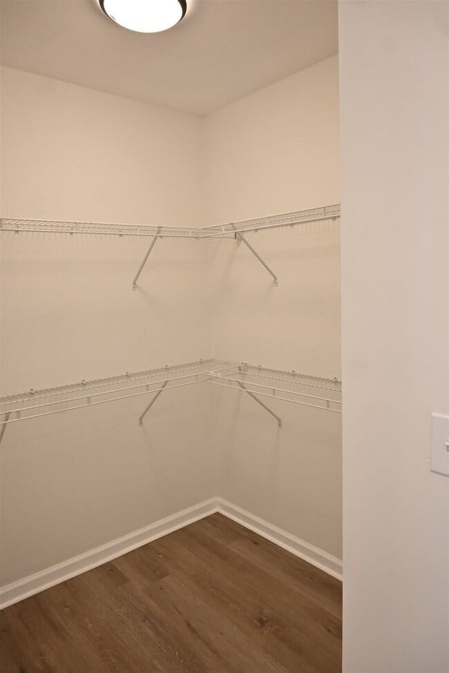 Building Photo - MOVE-IN READY-NORTH-COLUMBUS & FT BENNING ,GA-3 BEDROOMS,2  BATHS