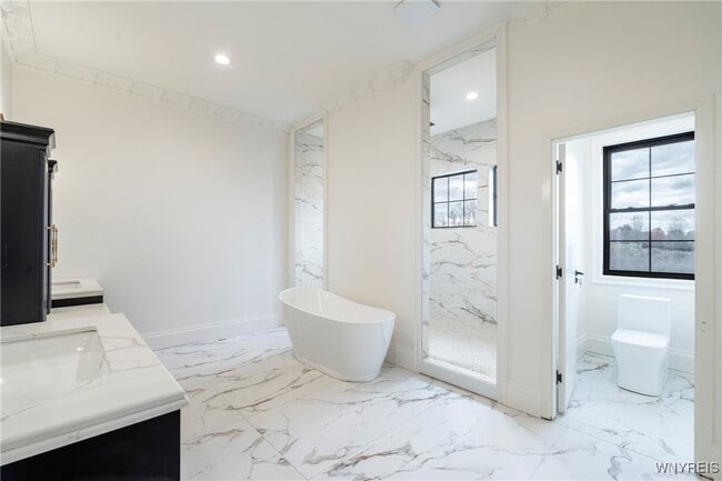 Building Photo - 11168 Stage Rd