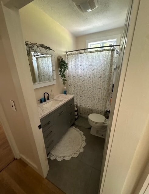 Building Photo - 26 Glenwood Rd