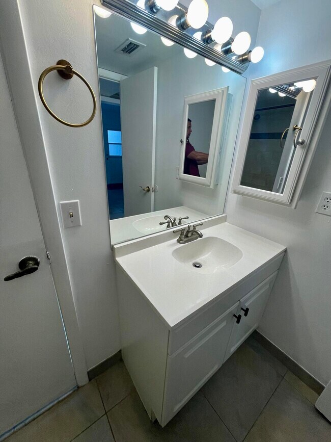 Building Photo - 3777 NW 78th Ave