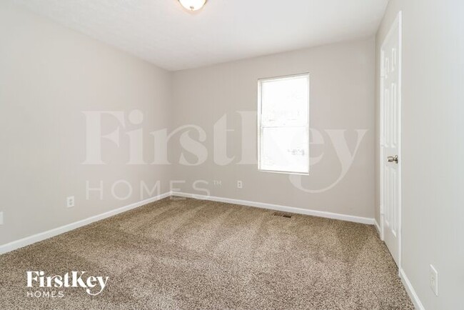 Building Photo - 1074 Bridle Creek Dr