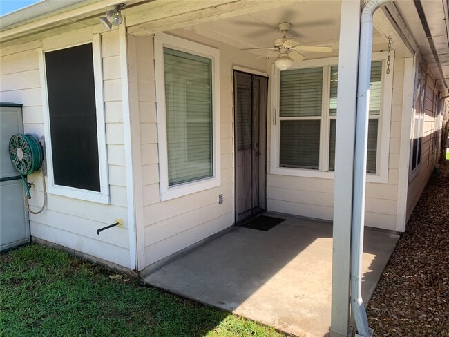 Building Photo - 18707 Scented Candle Way