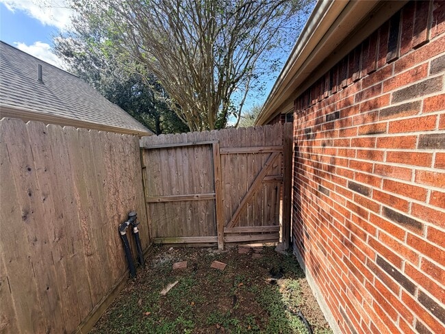 Building Photo - 1299 Ocean Manor Ln