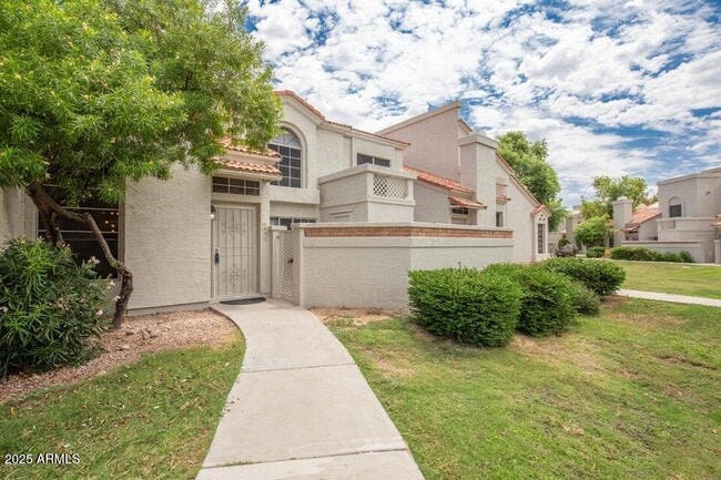 Building Photo - 1717 E Union Hills Dr