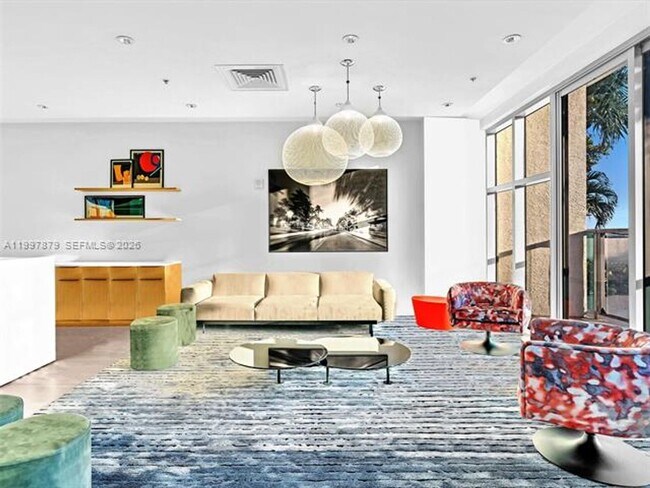 Building Photo - 3301 NE 1st Ave