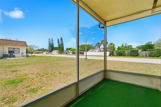 Building Photo - 9992 86th St