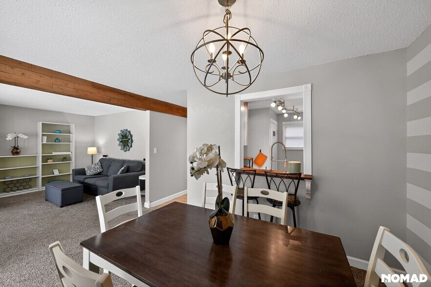 Building Photo - 18101 Stoneridge St