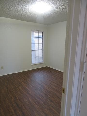 Building Photo - 452 Finch Dr