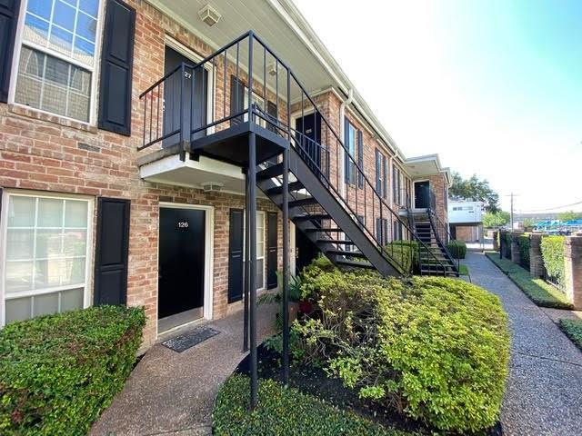 Building Photo - 6410 Del Monte Dr