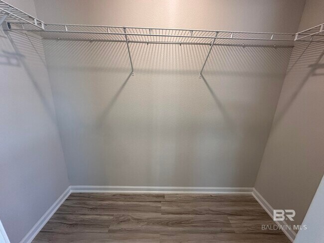 Building Photo - 4250 Lost Bay Dr