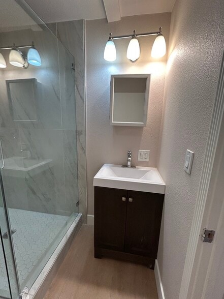 Building Photo - 820 Jackson St