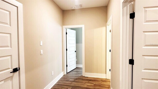 Building Photo - 3619 Savanna Palms Ct