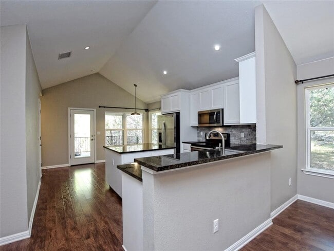 Building Photo - 7804 Diamond Trail