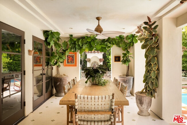 Building Photo - 1745 N Vista St