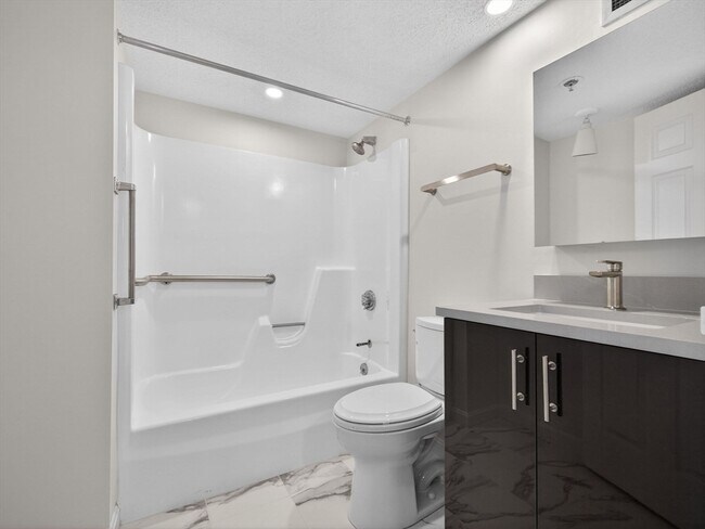 Building Photo - 250 Hammond Pond Pkwy