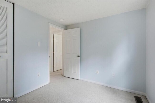 Building Photo - 508 Palmspring Dr