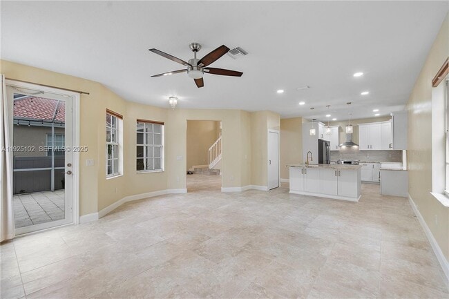 Building Photo - 5310 NW 124th Way