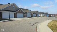 Building Photo - 9732 Highpoint Ridge Dr
