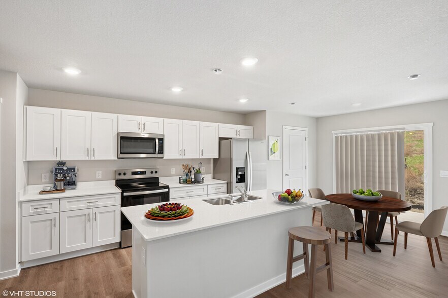 Building Photo - 356 Ember Dr