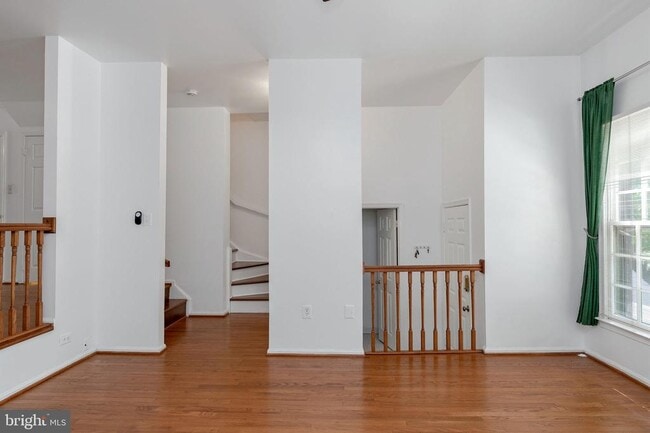 Building Photo - 8207 Cedar Landing Ct