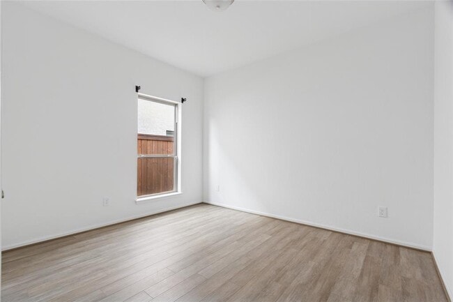 Building Photo - 18415 Cir Bar Rnch Ct