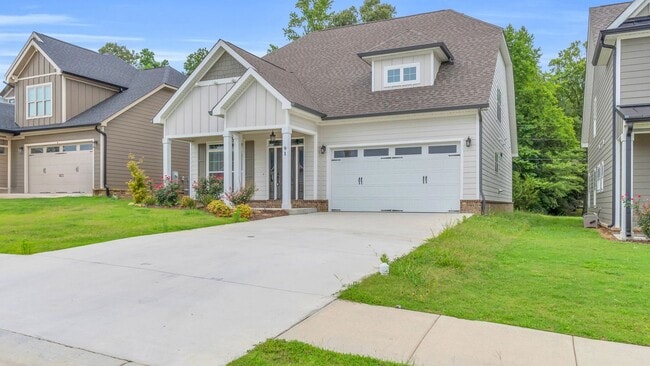 Building Photo - New Build 3 Bed, 2.5 Bath, 2 Car Garage + ...