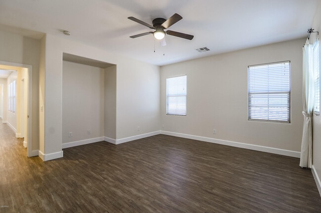 Building Photo - 3457 E Orchid Ln