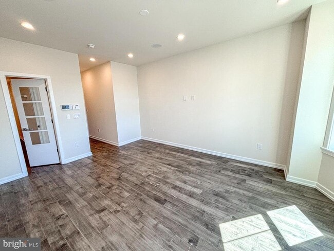 Building Photo - 1439 S Taylor St