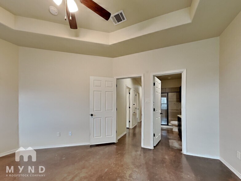 Building Photo - 226 Kaspar Way