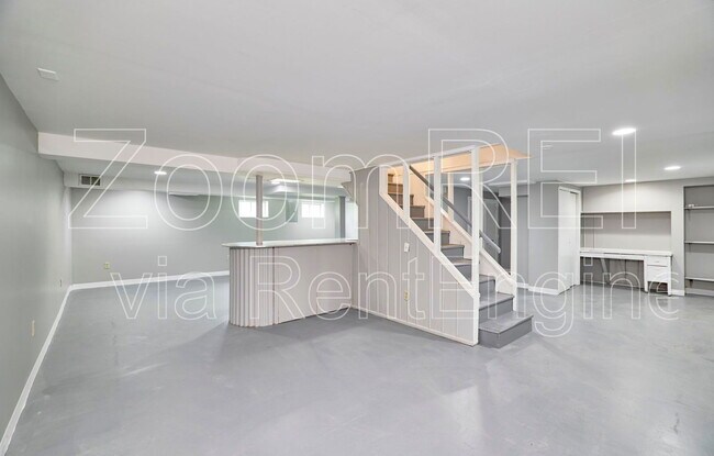 Building Photo - 2700 Steeplechase Ln