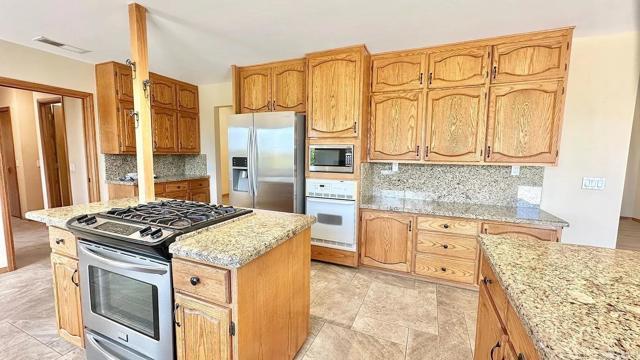 Building Photo - 2798 Alta Vista Dr