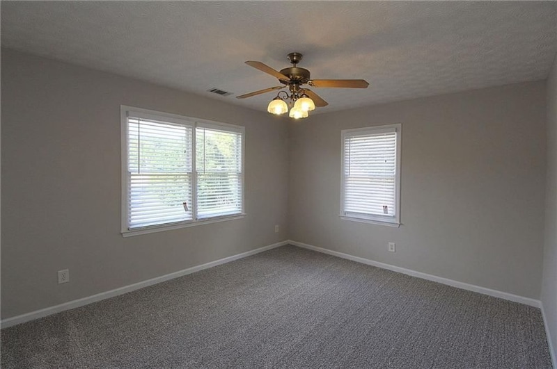 Building Photo - 201 Garrison Dr