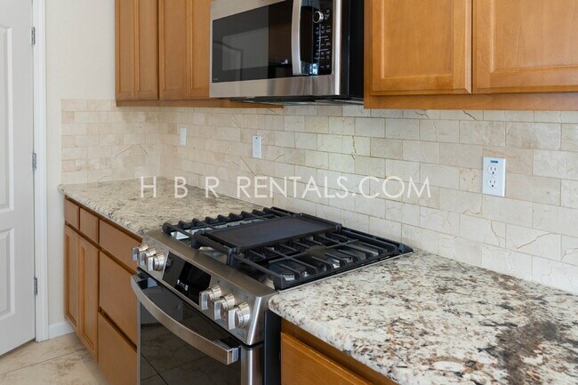 Building Photo - Questa Village - Mountain House- Spacious & Stylish 5-Bedroom Retreat in Mountain House – 3.5 Bat...