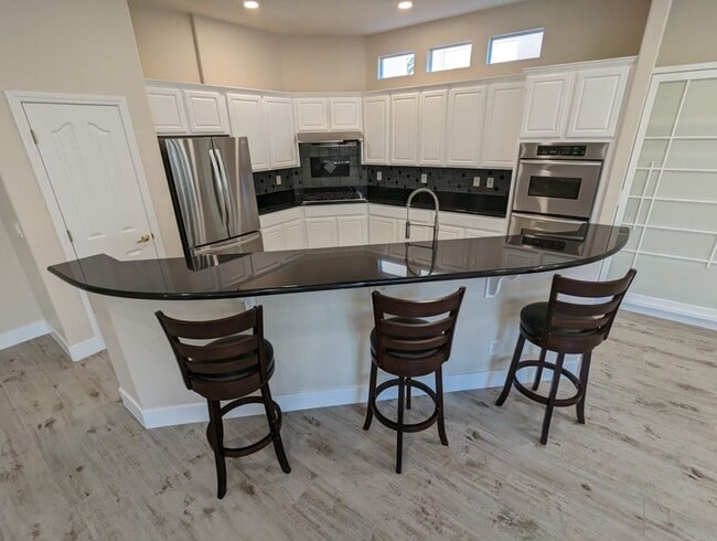 Building Photo - 9976 Liberty View Rd