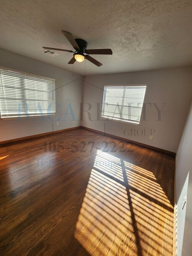 Building Photo - 3Br 2Ba house in Purcell!!