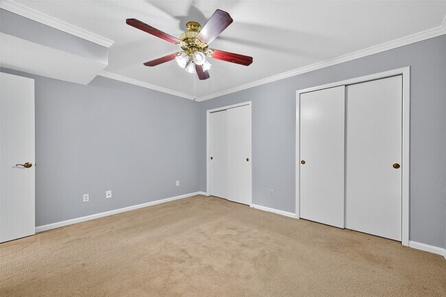 Building Photo - 18800 Egret Bay Blvd