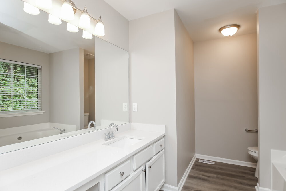 Building Photo - 4097 Sweetsprings Terrace SW