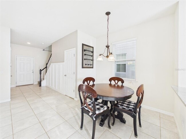 Building Photo - 5164 Chickadee St