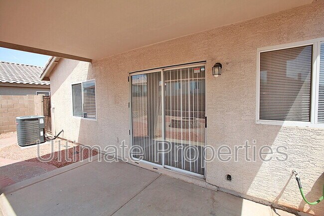 Building Photo - 12203 W Windrose Dr
