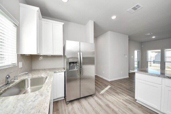 Building Photo - 1472 Sundown Gln Ln