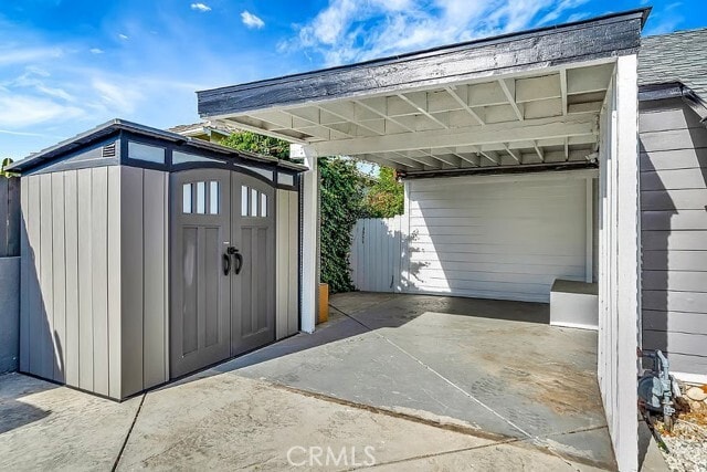 Building Photo - 14143 Hatteras St