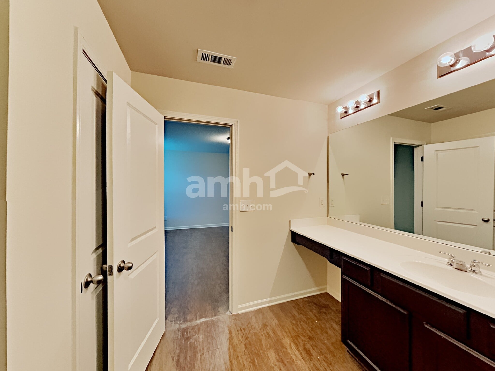 Building Photo - 815 Castilla Way