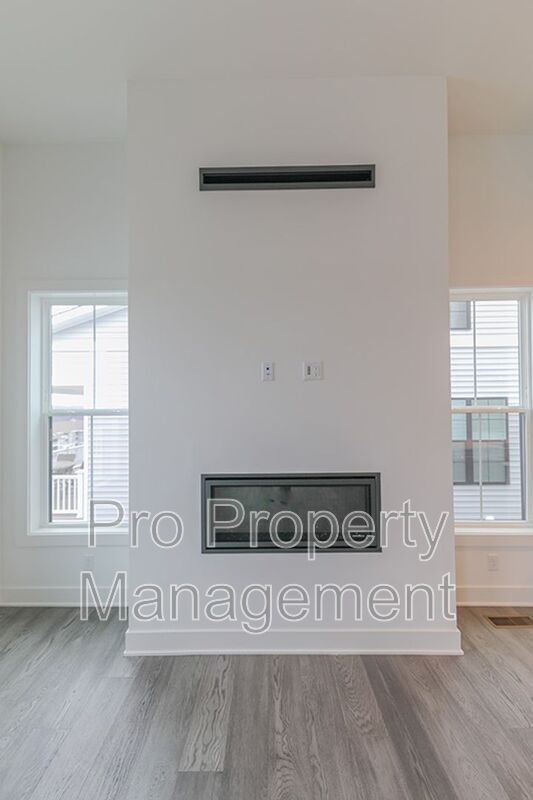 Building Photo - 35 Lookout Rdg