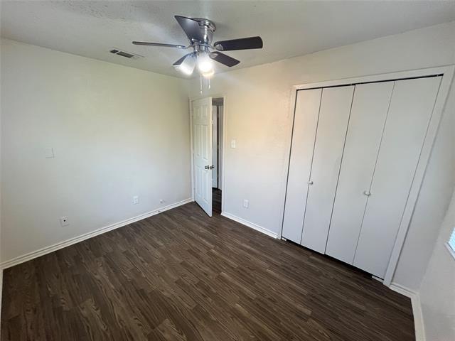 Building Photo - 1321 Woodcrest Dr