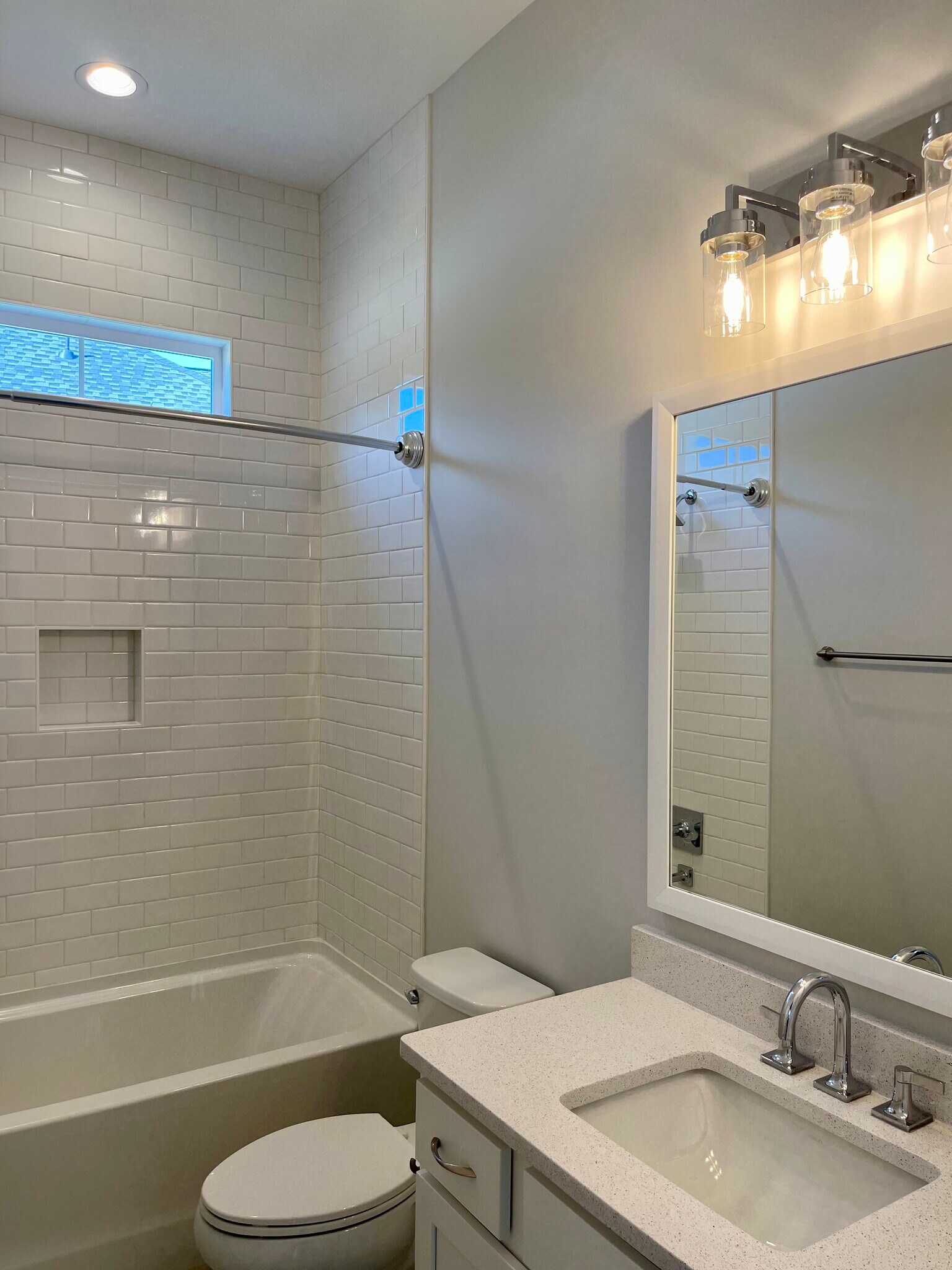 Building Photo - 2034 Comradery Wy