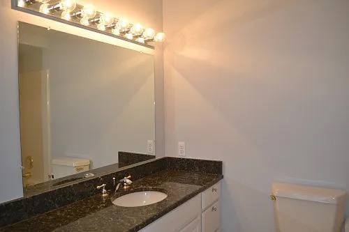 Building Photo - 45430 Nottingham Dr