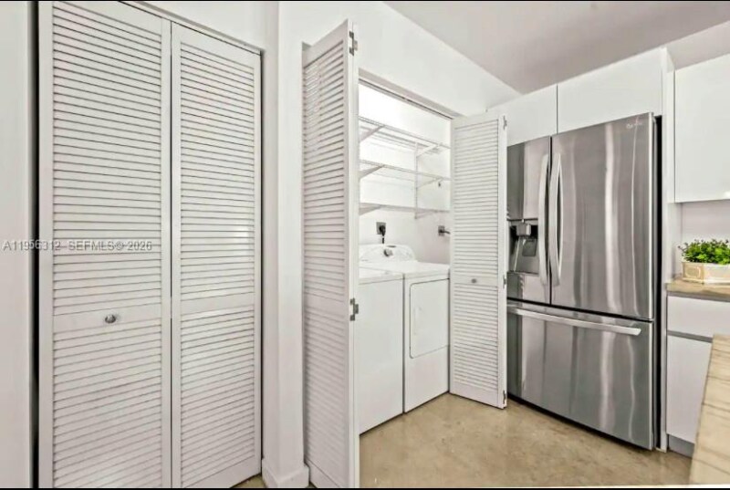 Building Photo - 2200 Lincoln Ave